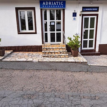 Rooms Modrusan Slunj Εξωτερικό φωτογραφία