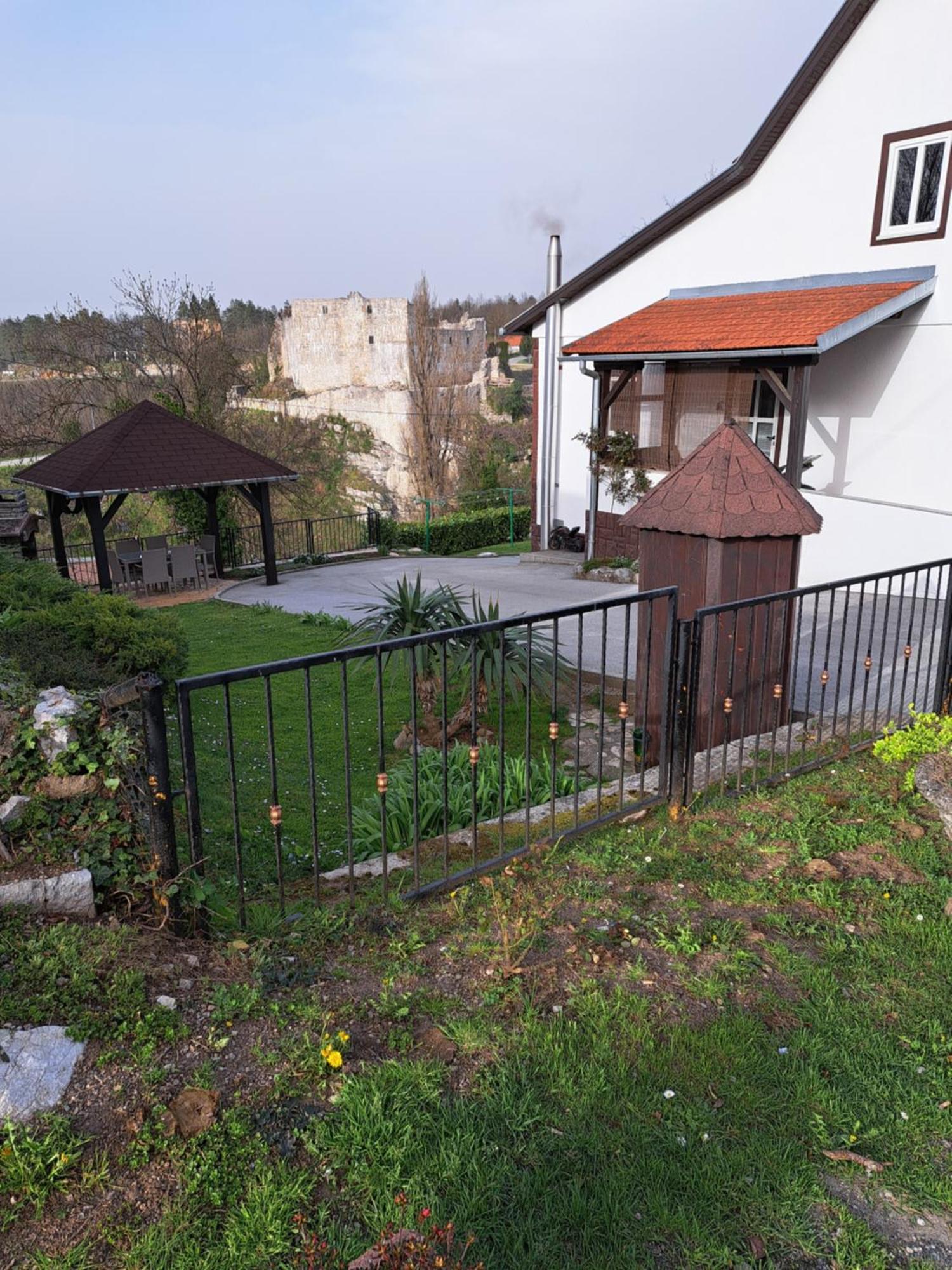 Rooms Modrusan Slunj Εξωτερικό φωτογραφία